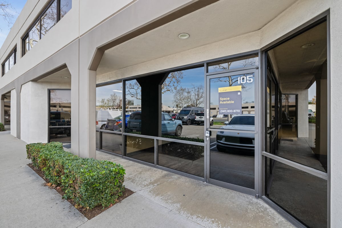 2,310 SF Flex Space in Lake Forest, CA Photo